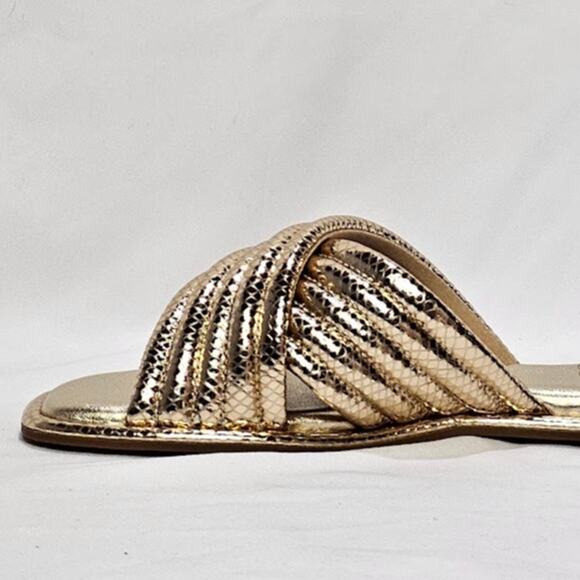 Michael Kors Women's Portia Quilted Leather Slide Sandal Size 6.5 Pale Gold NWT - Picture 5 of 9